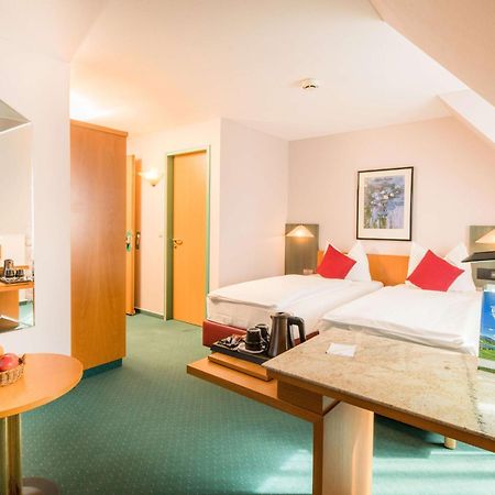 Plaza Inn Blankenburg Ditzingen, Sure Hotel Collection エクステリア 写真