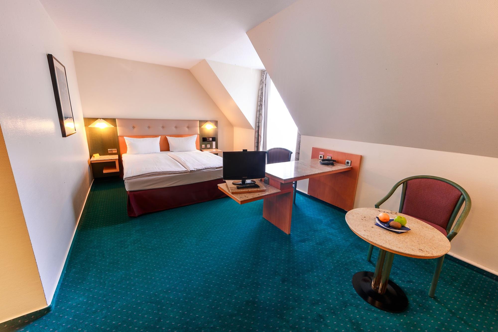 Plaza Inn Blankenburg Ditzingen, Sure Hotel Collection エクステリア 写真