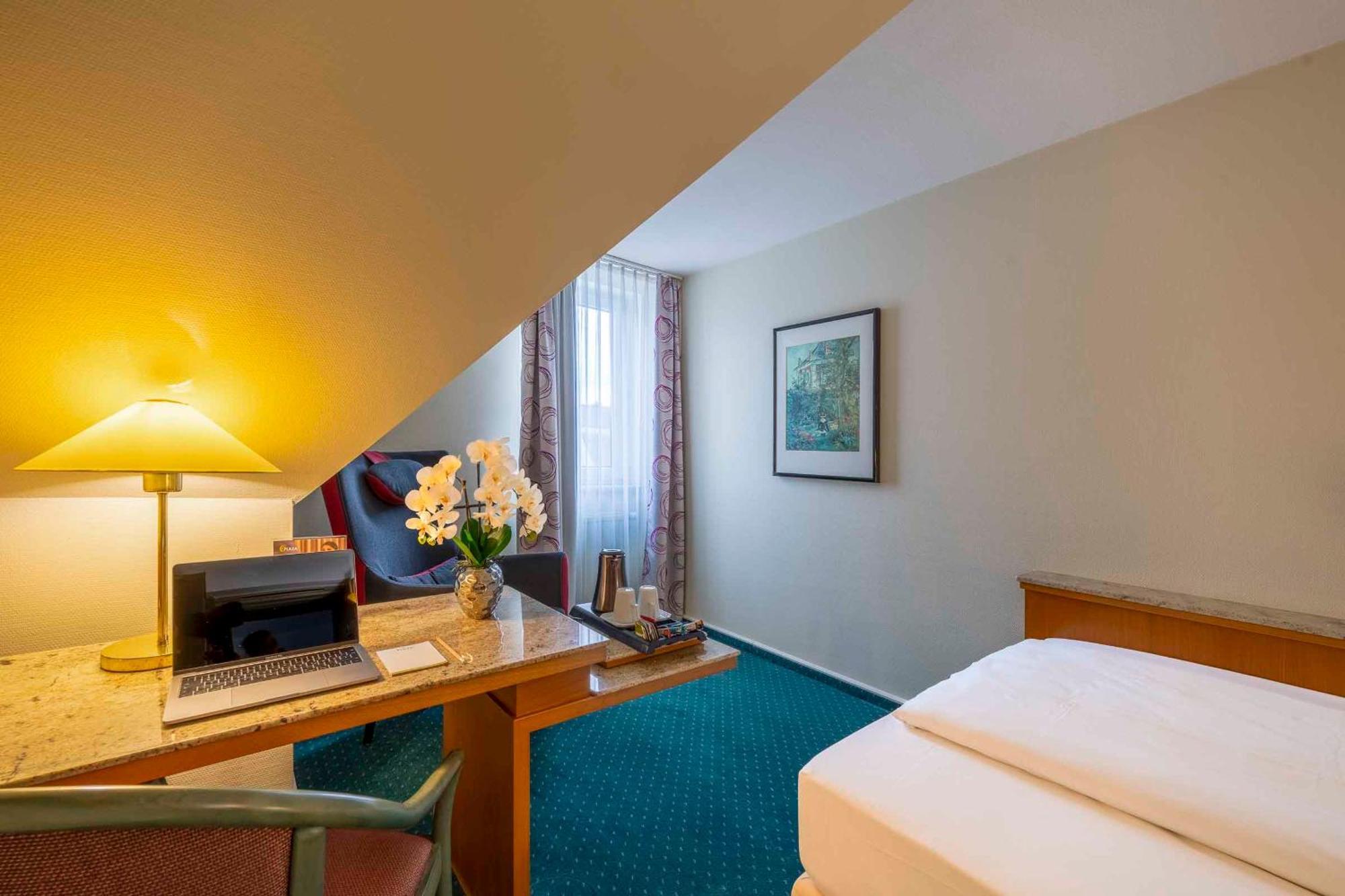 Plaza Inn Blankenburg Ditzingen, Sure Hotel Collection エクステリア 写真