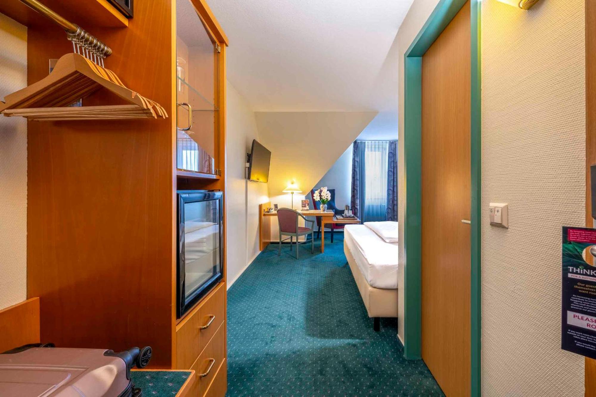 Plaza Inn Blankenburg Ditzingen, Sure Hotel Collection エクステリア 写真