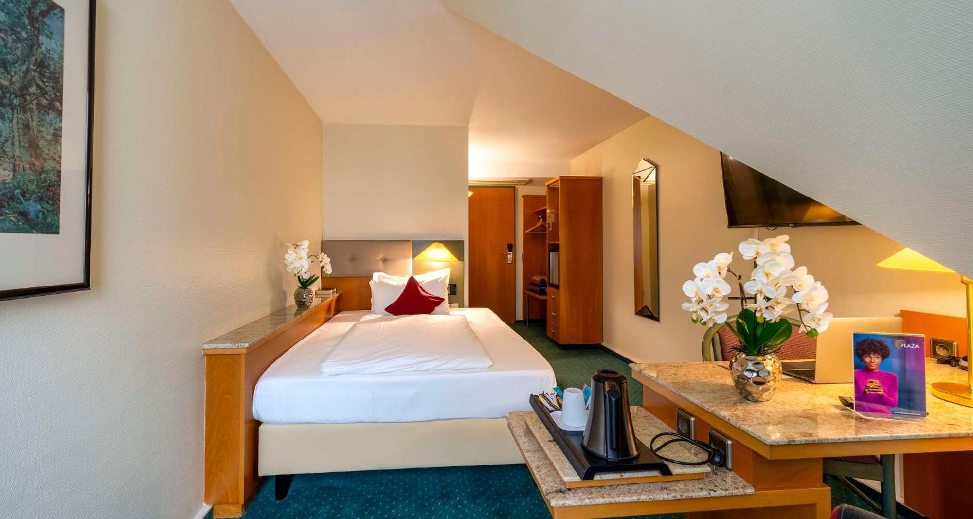 Plaza Inn Blankenburg Ditzingen, Sure Hotel Collection エクステリア 写真